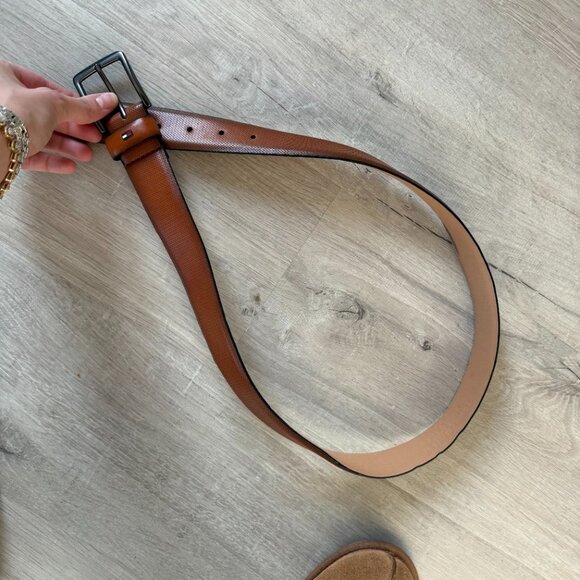 TOMMY HILFIGER brown belt 34-36 excellent condition - Picture 2 of 8